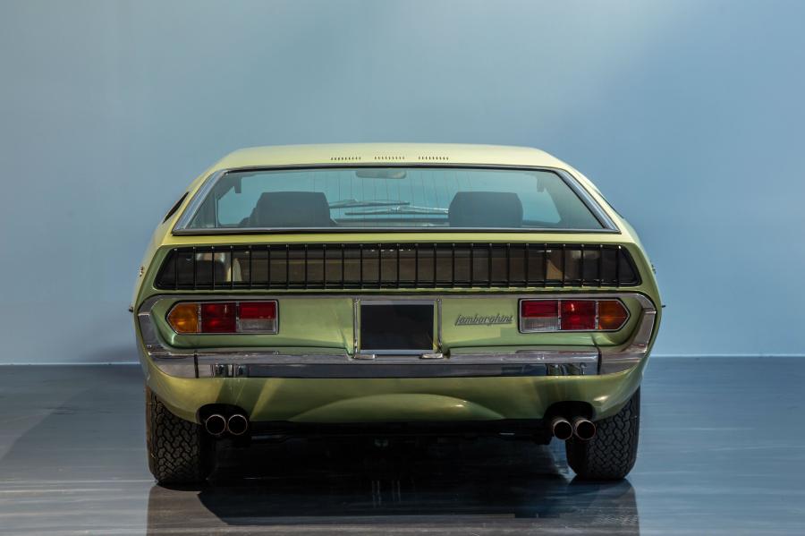  Lamborghini Espada 400 GT 1968 года  (фото 3 из 22)